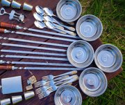 Большой подарочный набор шампуров в деревянном чемодане 