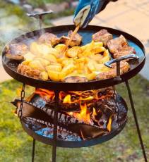 Сковорода из диска бороны 40 см. с подстав..