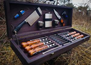 Подарочный набор шампуров в кейсе "Козак" 19 предметов