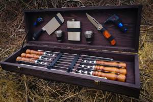 Подарочный набор шампуров в кейсе "Козак" 19 предметов