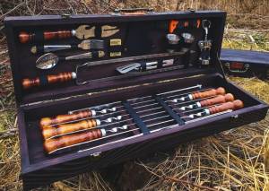 Подарочный набор шампуров в кейсе "Козак Люкс" 26 предметов